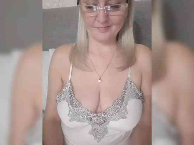 SexiestJess45 webcam