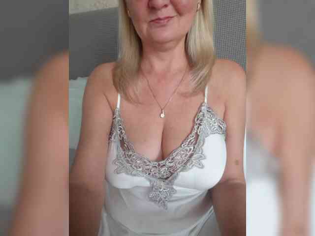 SexiestJess45 webcam