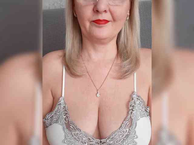 SexiestJess45 webcam