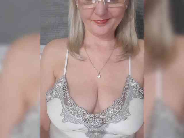 SexiestJess45 SexiestJess45