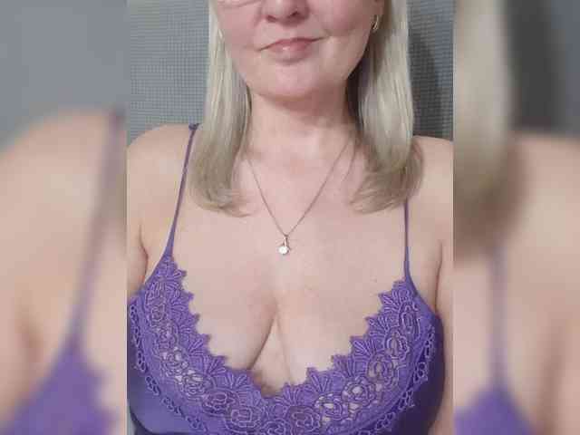 SexiestJess45 webcam