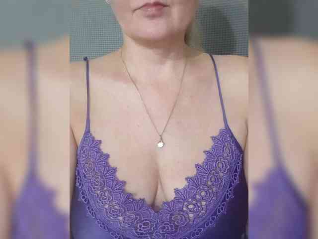 SexiestJess45 webcam