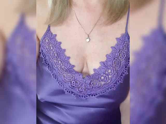 SexiestJess45 webcam