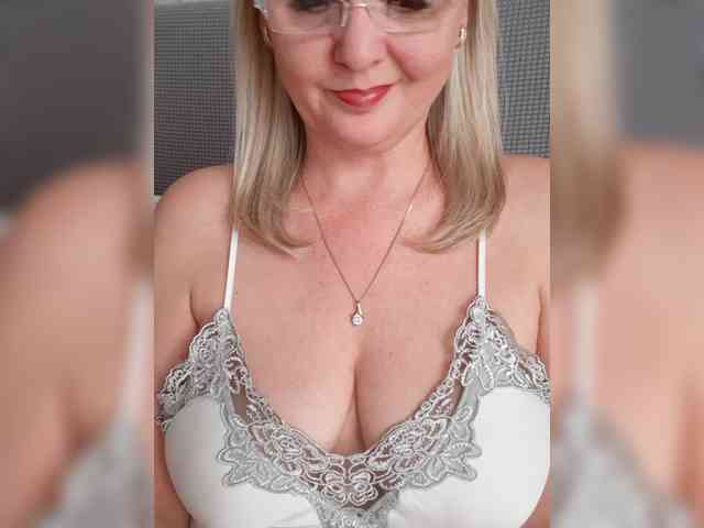 SexiestJess45 webcam