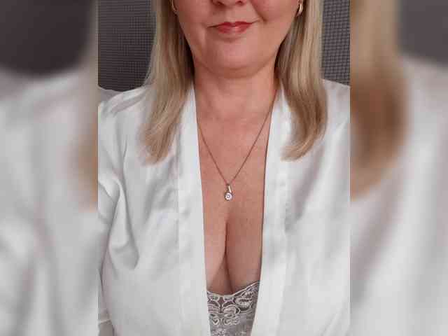 SexiestJess45 webcam