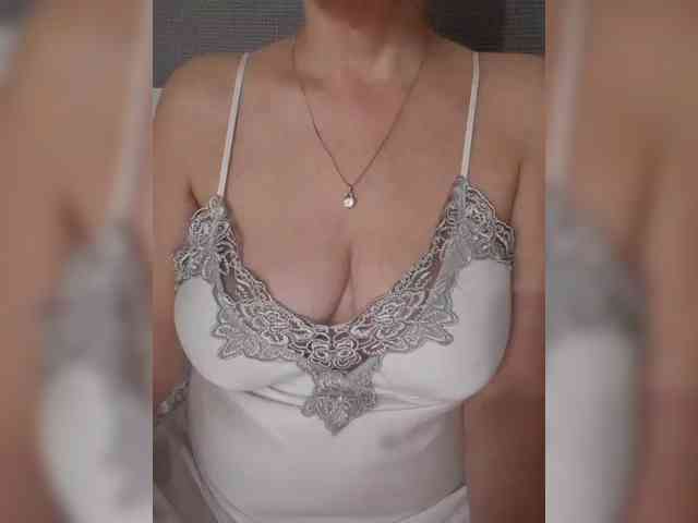 SexiestJess45 SexiestJess45