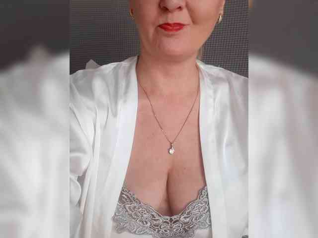 SexiestJess45 SexiestJess45