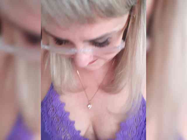 SexiestJess45 webcam