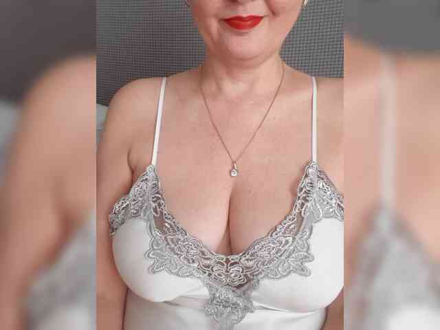 SexiestJess45 webcam