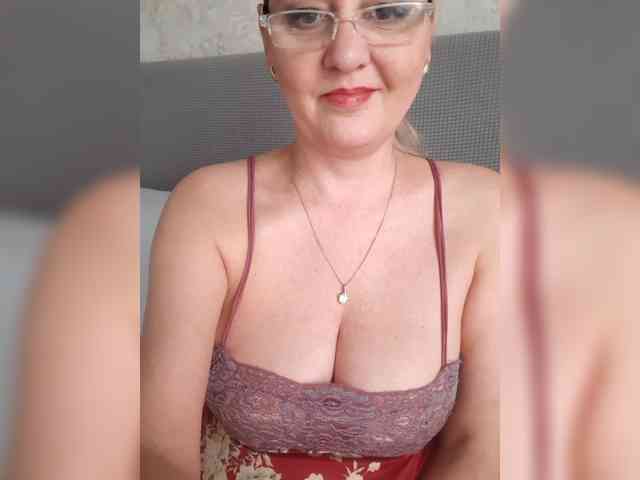 SexiestJess45 webcam