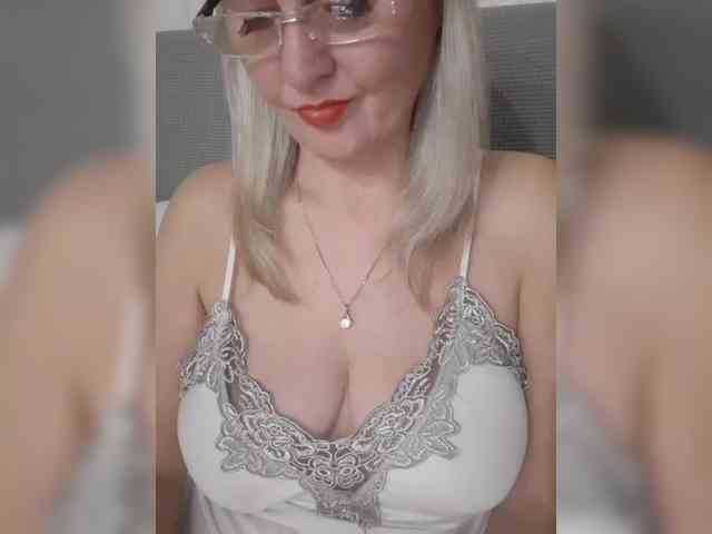 SexiestJess45 webcam