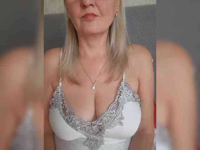 SexiestJess45 webcam