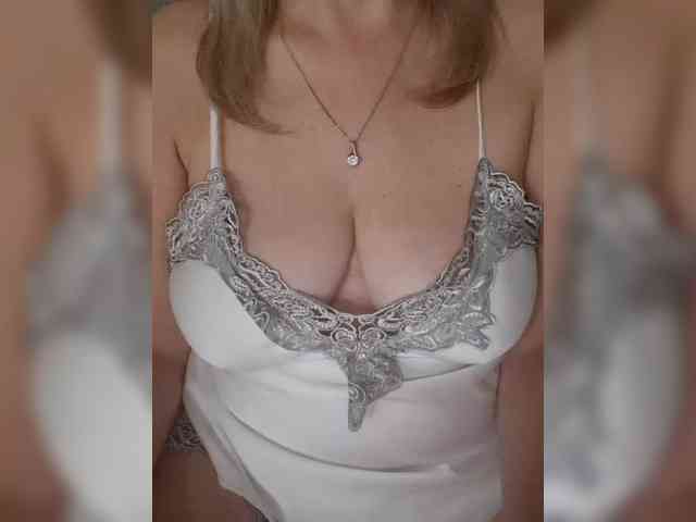 SexiestJess45 webcam