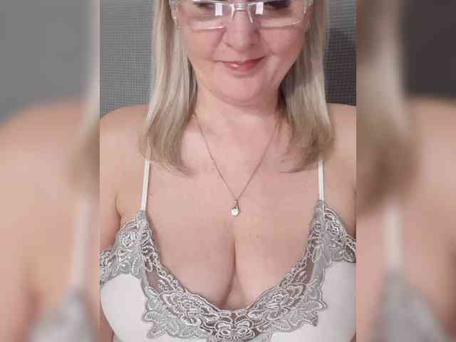 SexiestJess45 webcam