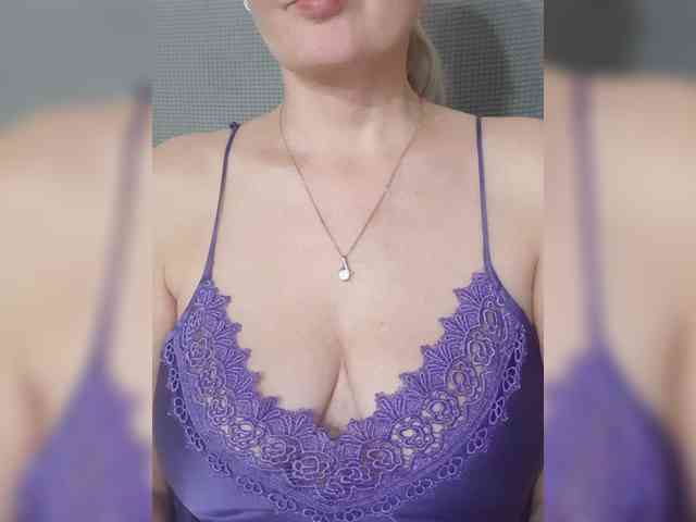 SexiestJess45 webcam