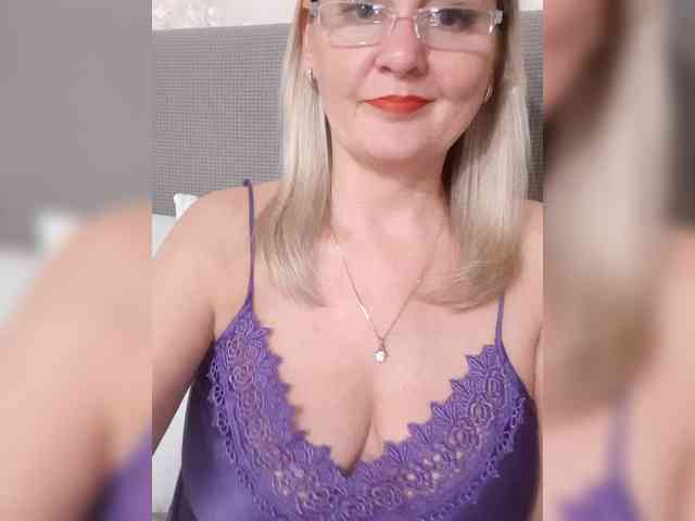 SexiestJess45 webcam