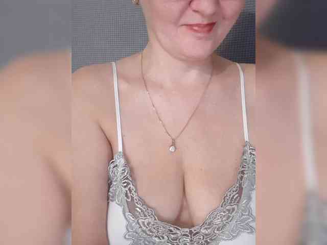 SexiestJess45 SexiestJess45