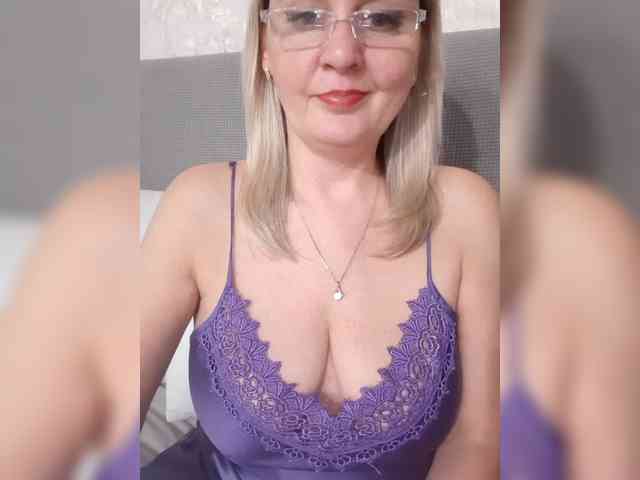 SexiestJess45 webcam