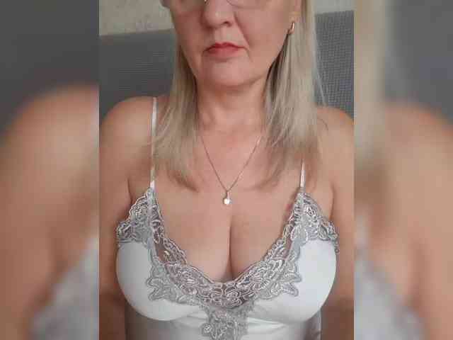 SexiestJess45 webcam