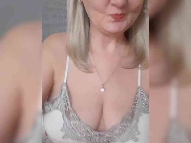 SexiestJess45 webcam