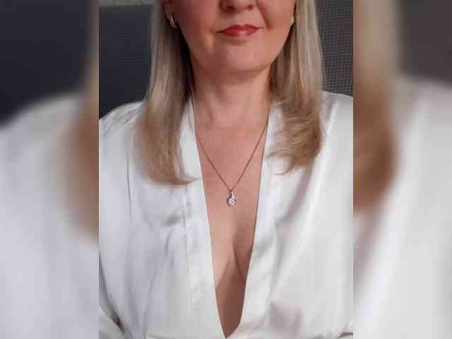 SexiestJess45 SexiestJess45