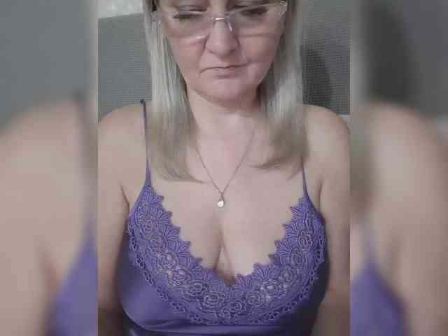 SexiestJess45 webcam