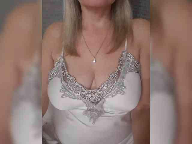 SexiestJess45 webcam