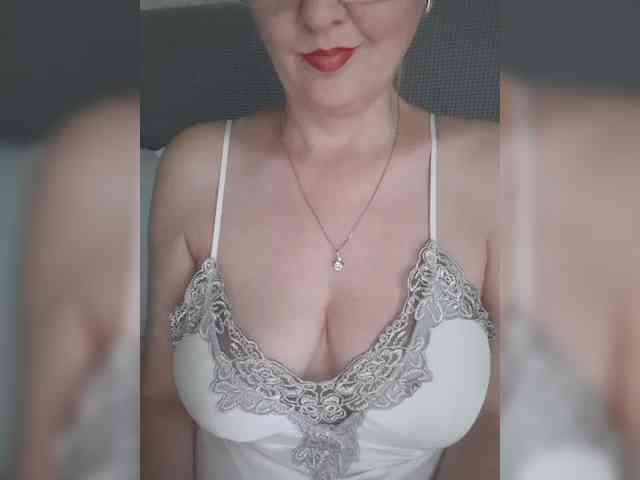 SexiestJess45 SexiestJess45