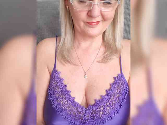 SexiestJess45 webcam