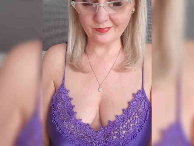 SexiestJess45 webcam