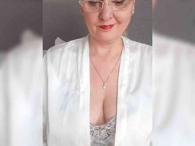 SexiestJess45 webcam