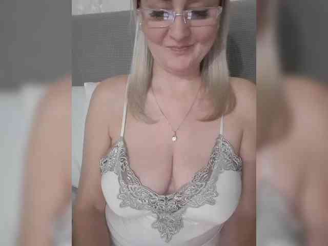 SexiestJess45 webcam