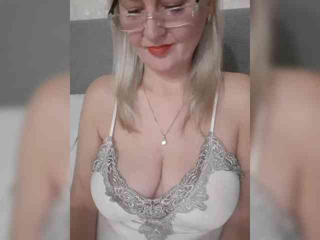 SexiestJess45 webcam