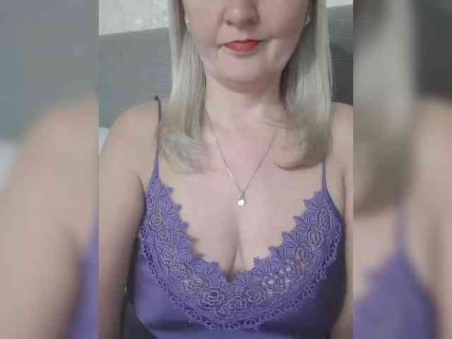 SexiestJess45 Live Webcam on BongaCams