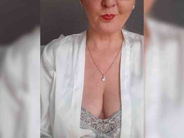 SexiestJess45 webcam