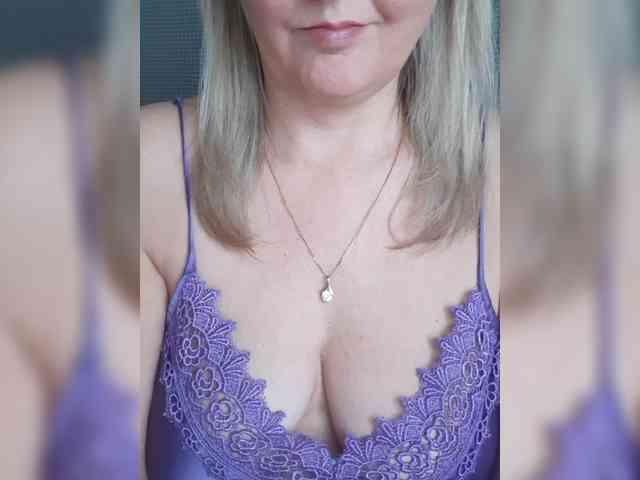 SexiestJess45 webcam