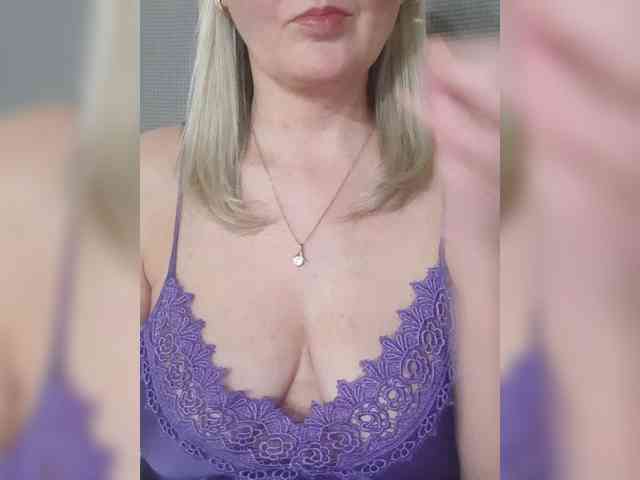 SexiestJess45 webcam