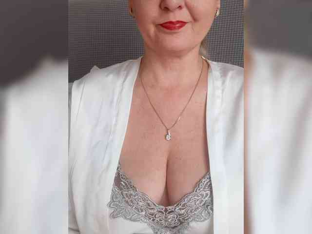 SexiestJess45 webcam