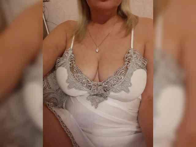 SexiestJess45 webcam