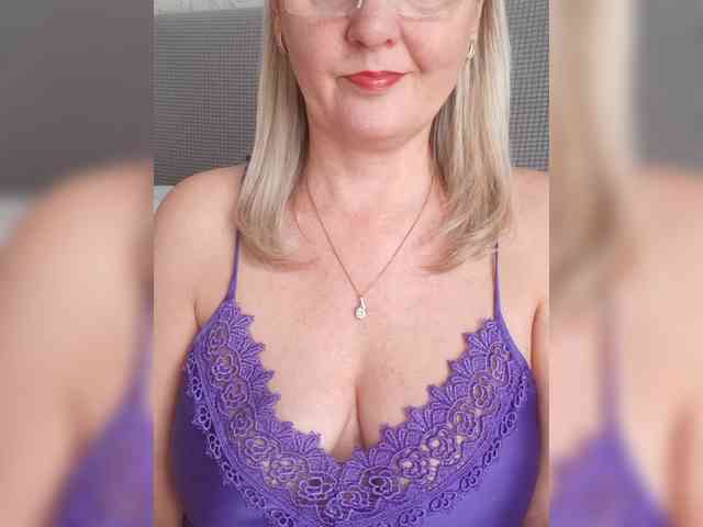 SexiestJess45 webcam