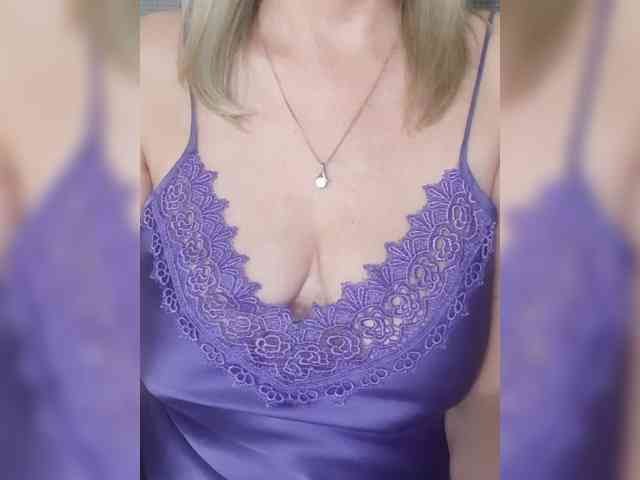 SexiestJess45 webcam