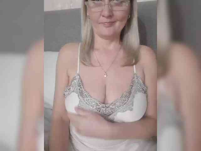 SexiestJess45 webcam