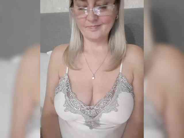 SexiestJess45 SexiestJess45