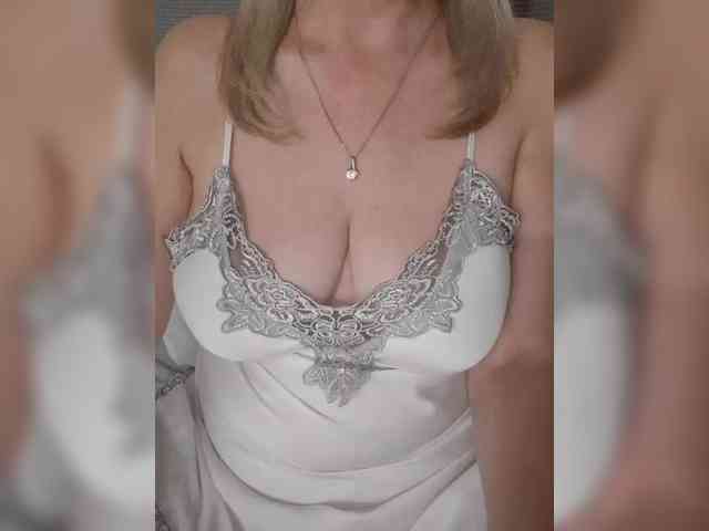 SexiestJess45 webcam