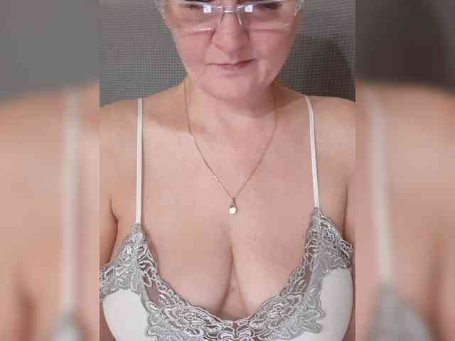 SexiestJess45 SexiestJess45