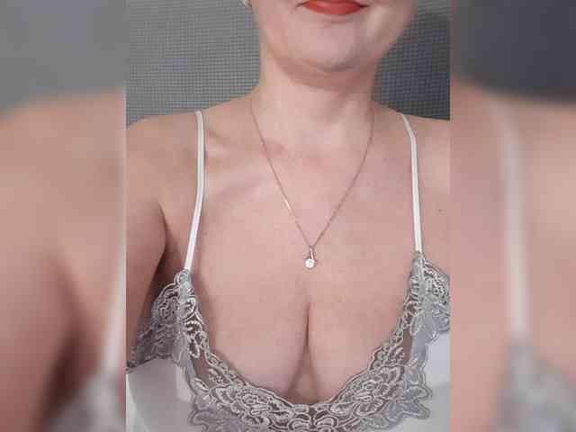 SexiestJess45 webcam