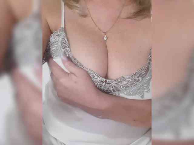 SexiestJess45 webcam