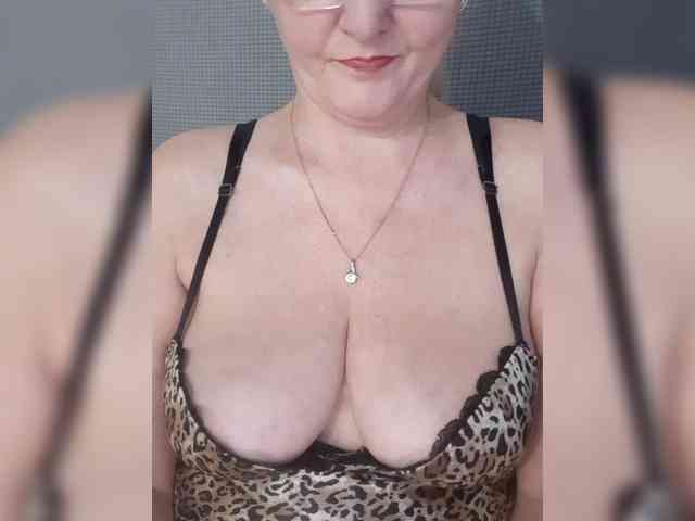 SexiestJess45 webcam