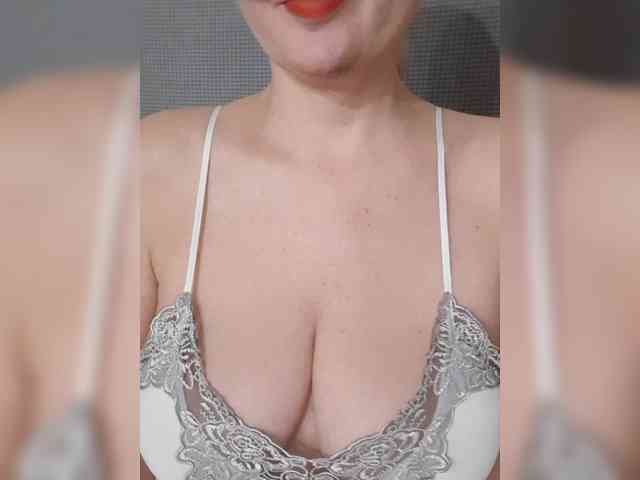 SexiestJess45 webcam