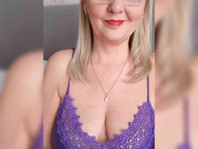 SexiestJess45 webcam